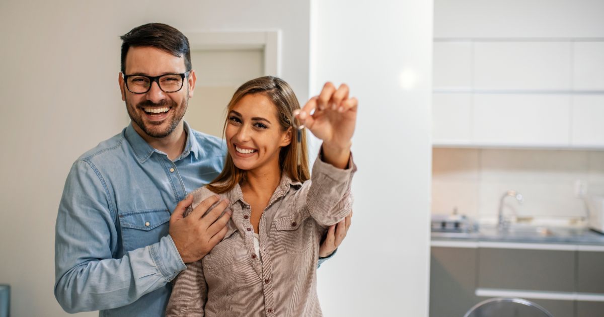Comprar una vivienda siendo joven es cada vez más difícil: ¿qué opciones existen?
